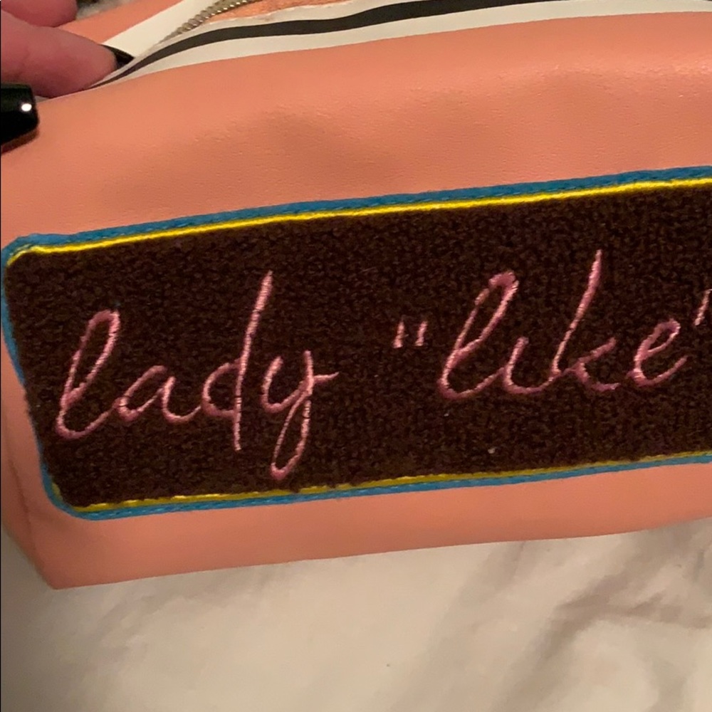 Make up case - Picture 2 of 4
